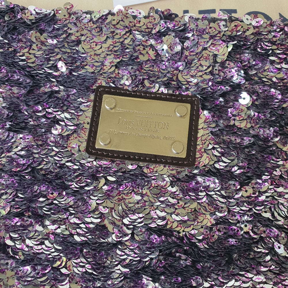 Limited Edition Sequin Rococo Clutch - Picture 6 of 6